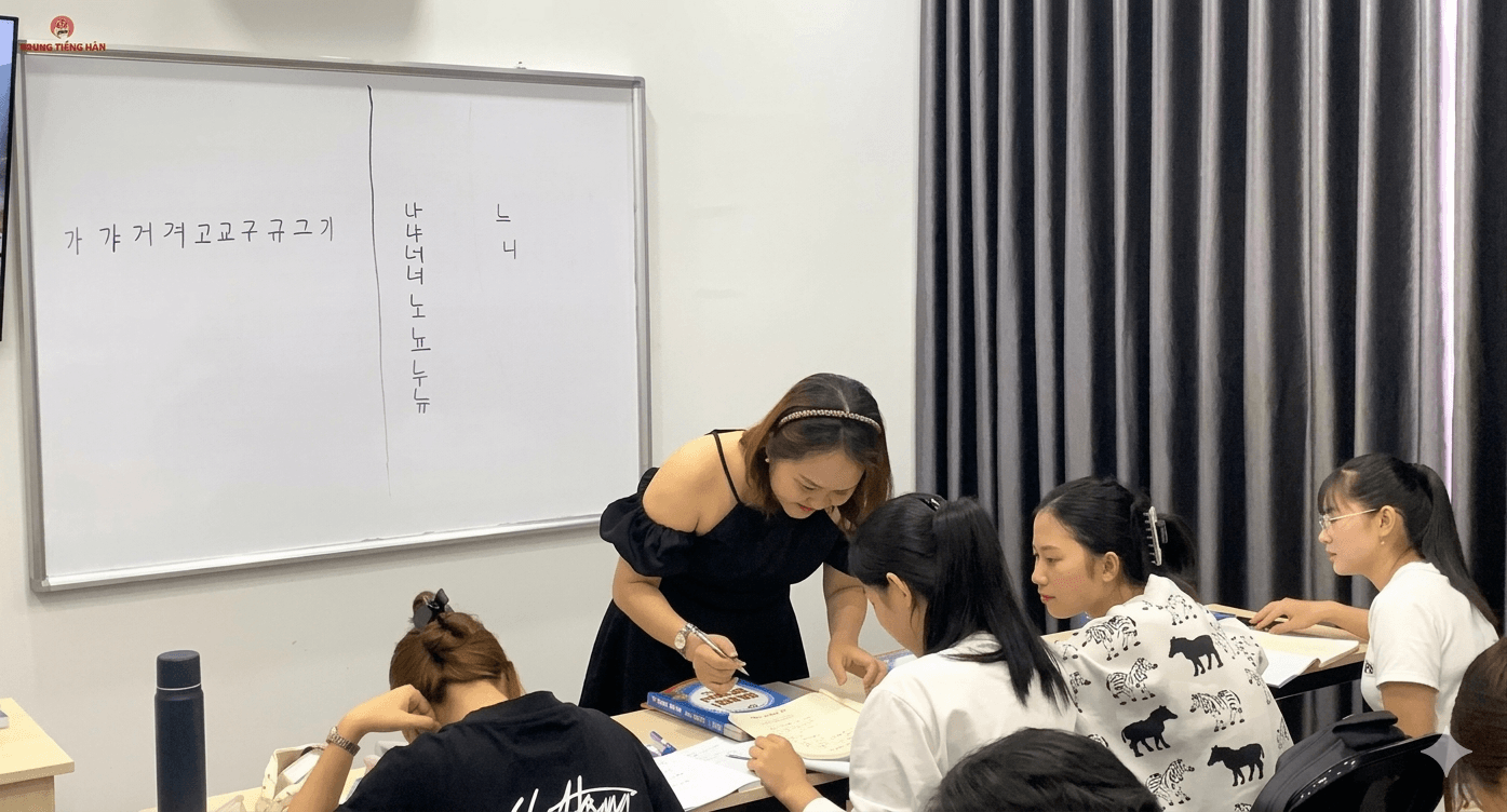 Khóa học luyện thi Topik 1 3 luyện thi topik