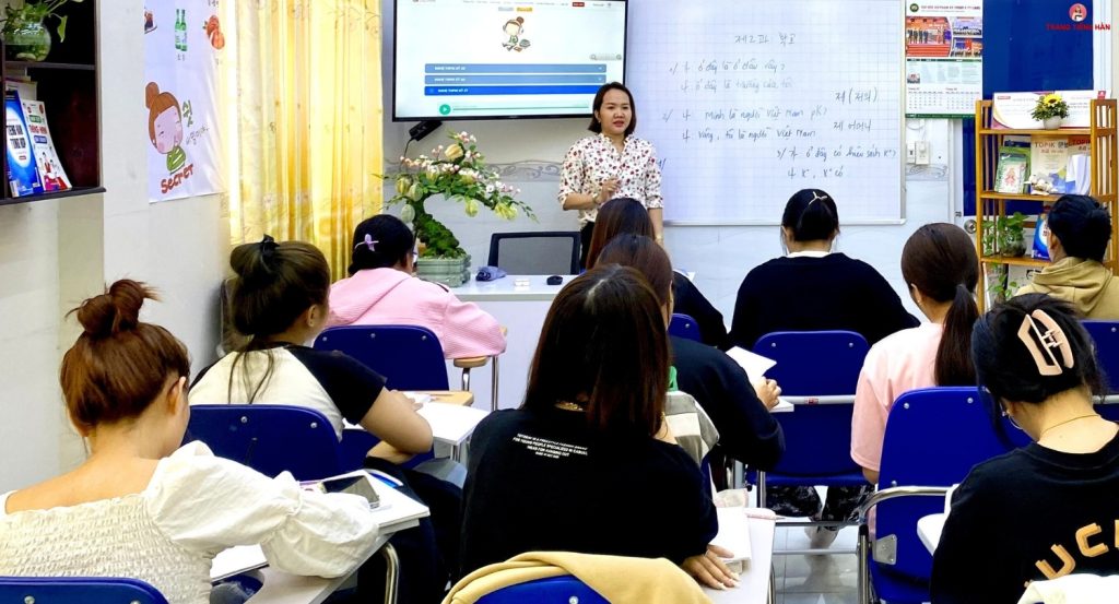 Luyện Topik 1 Cần Thơ